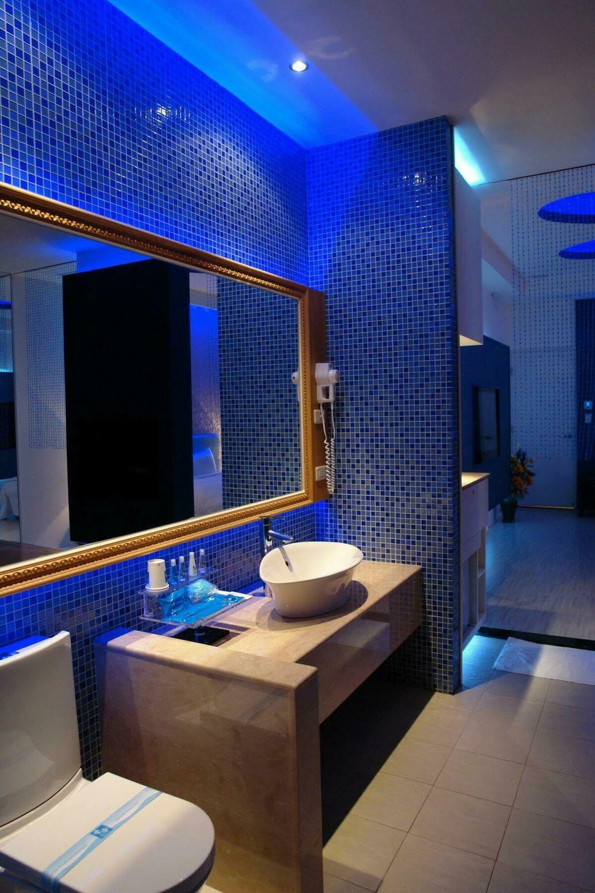 Qin Hai Motel Nantou Ngoại thất bức ảnh